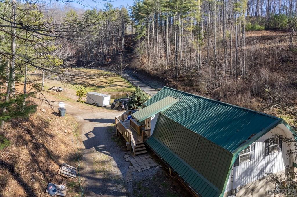 2268 Blanton Branch Road Sylva, NC 28779 - Photo 6 of 26 Gallery Image 6