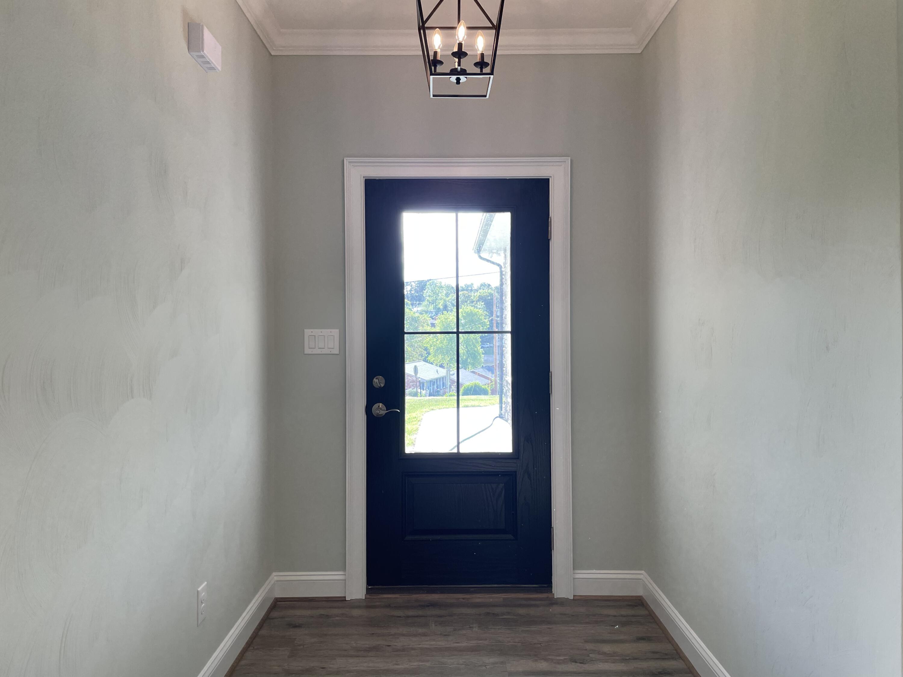 1675 Mountain View Road Vinton, VA 24179 - Photo 2 of 31 a view of an entryway