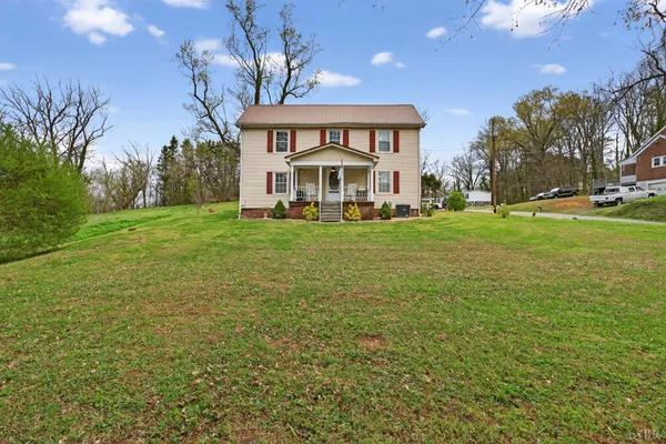 $199,900 | 119 White Street, Drakes Branch, VA 23937
