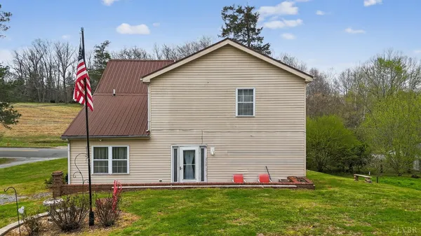 $199,900 | 119 White Street, Drakes Branch, VA 23937