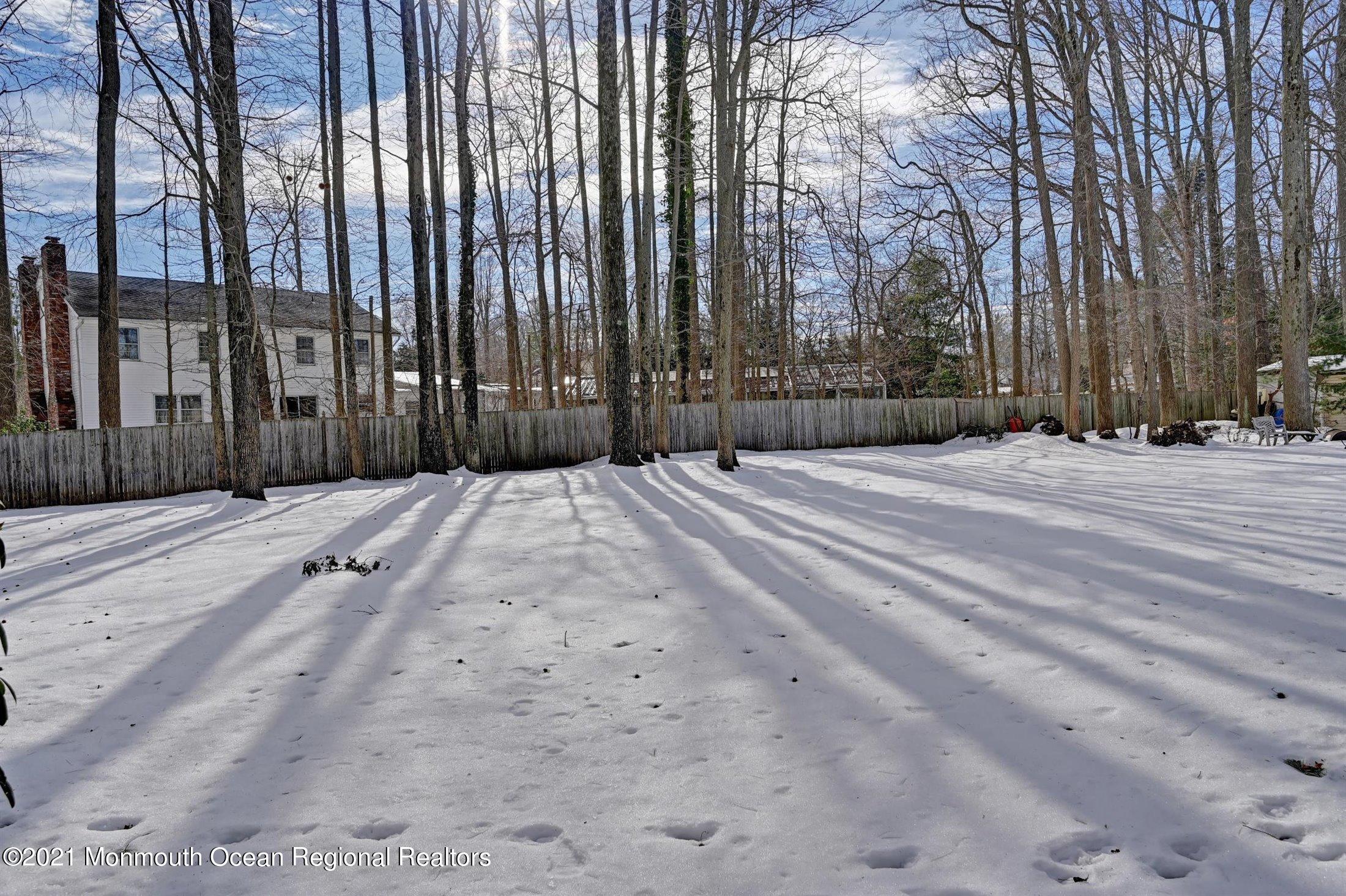 9 Grant Road Manalapan, NJ 07726 - Photo 31 of 33 31-Back