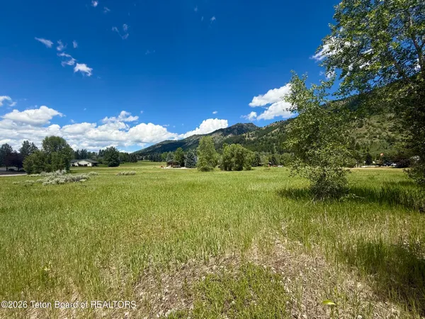 $125,000 | Lot 15 Cedar Creek Drive, Star Valley Ranch, WY 83127
