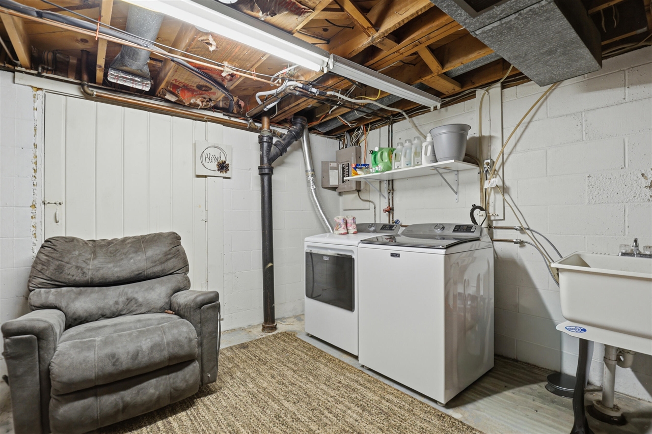 413 West Church Avenue Reed City, MI 49677 - Photo 26 of 44