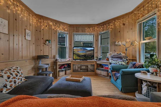 $299,900 | 1210 6th Avenue South, St. Cloud, MN 56301