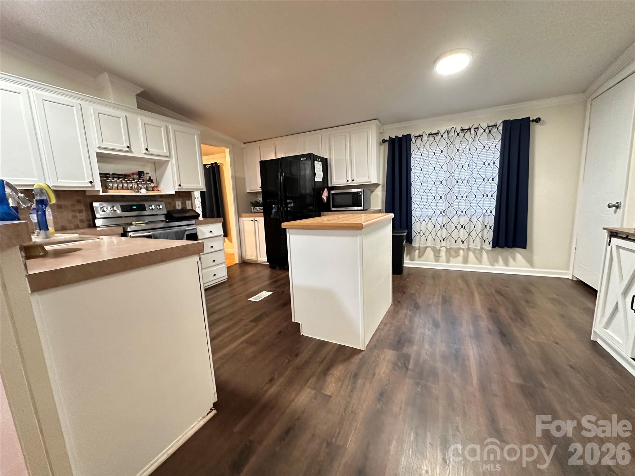 626 Lukes Loop, Unit 18 Marion, NC 28752 - Photo 16 of 32