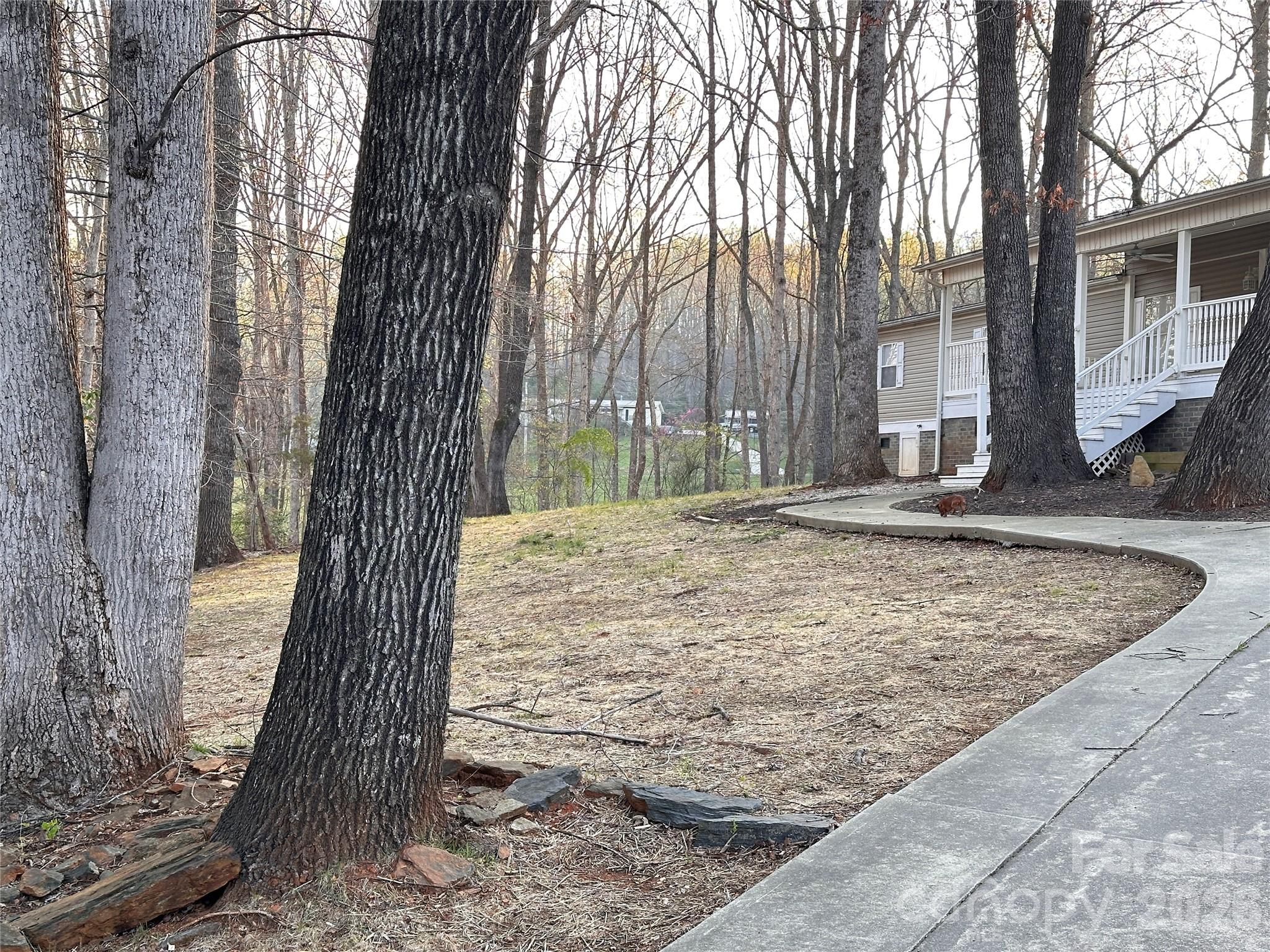 626 Lukes Loop, Unit 18 Marion, NC 28752 - Photo 29 of 32