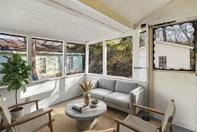 $180,000 | 107 1st Street, Barnesville, GA 30204