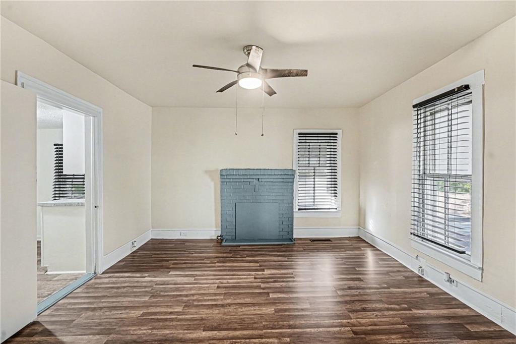 107 1st Street Barnesville, GA 30204 - Photo 6 of 33