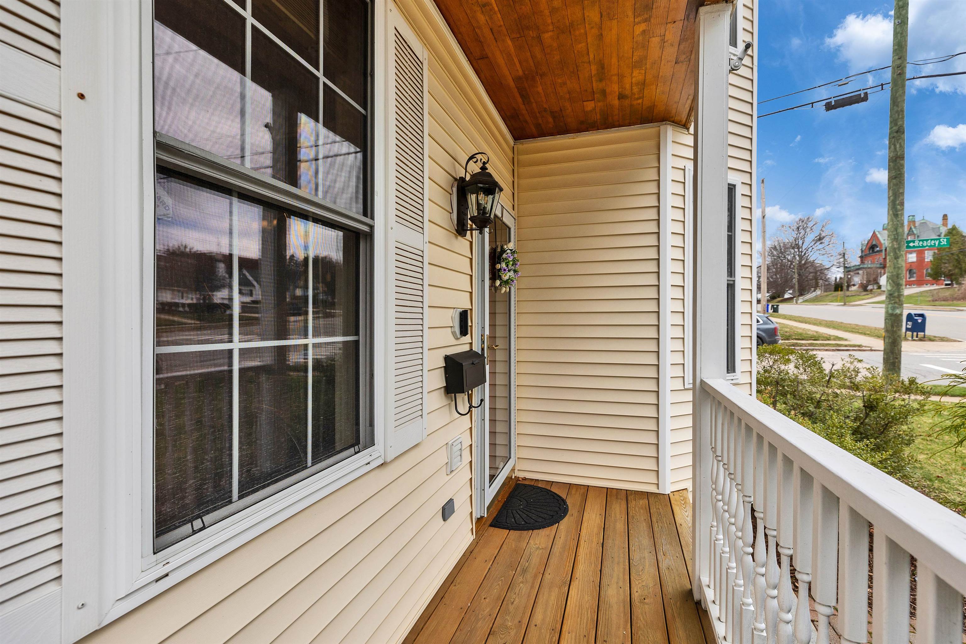 2246 Elm Street Manchester, NH 03104 - Photo 35 of 40