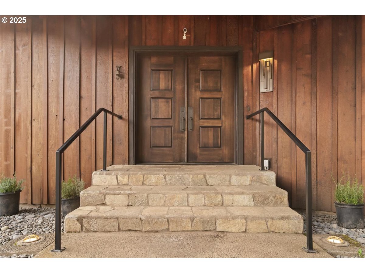 51720 Northwest Hayward Road Manning, OR 97125 - Photo 5 of 48