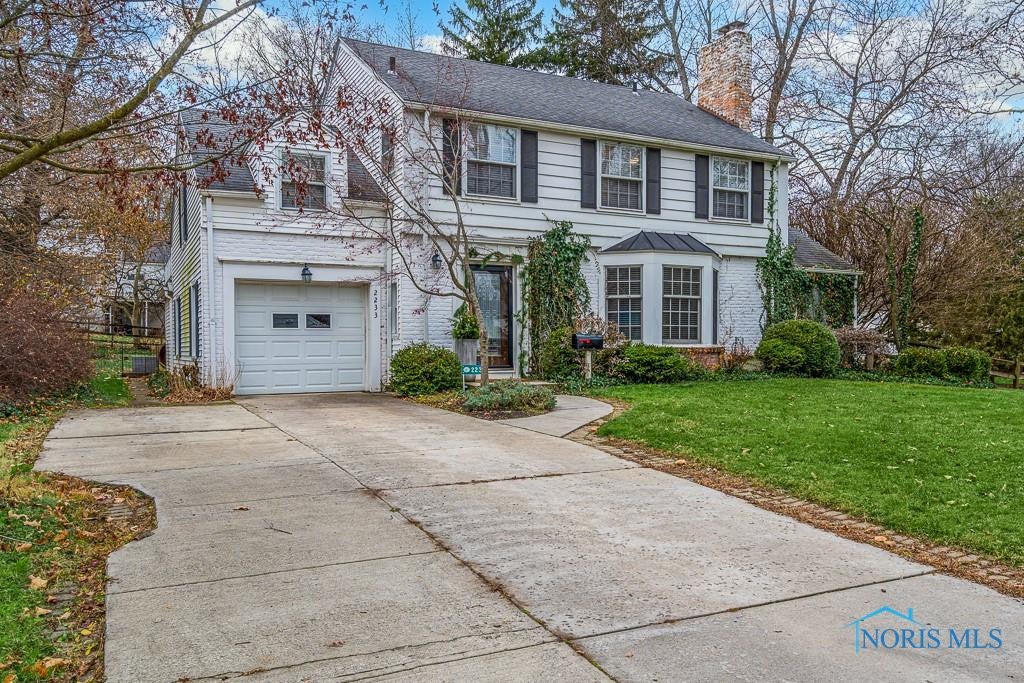 2233 Innisbrook Road Toledo, OH 43606 - Photo 4 of 40 Gallery Image 4