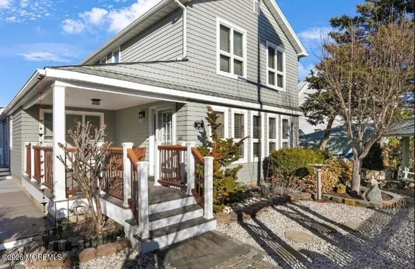 a view of a house with street