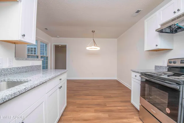 $349,900 | 1713 Sails Way, Knoxville, TN 37932