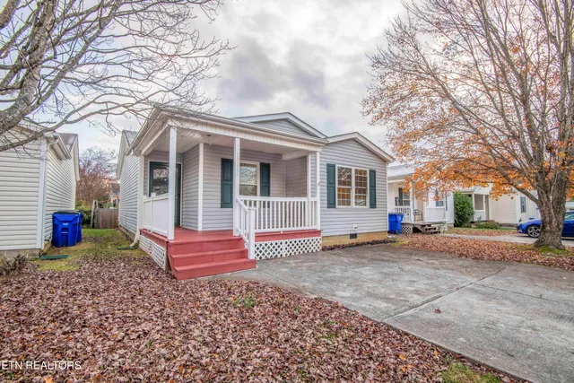 $349,900 | 1713 Sails Way, Knoxville, TN 37932