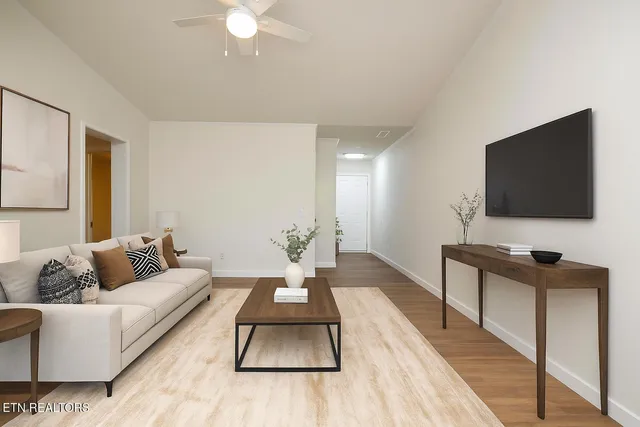 $349,900 | 1713 Sails Way, Knoxville, TN 37932