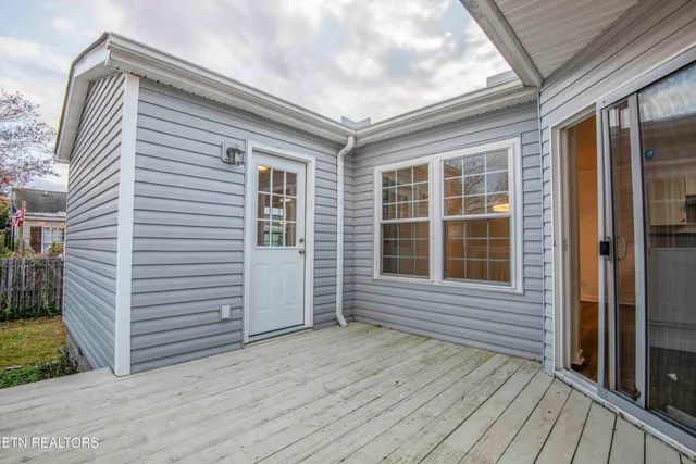 $349,900 | 1713 Sails Way, Knoxville, TN 37932