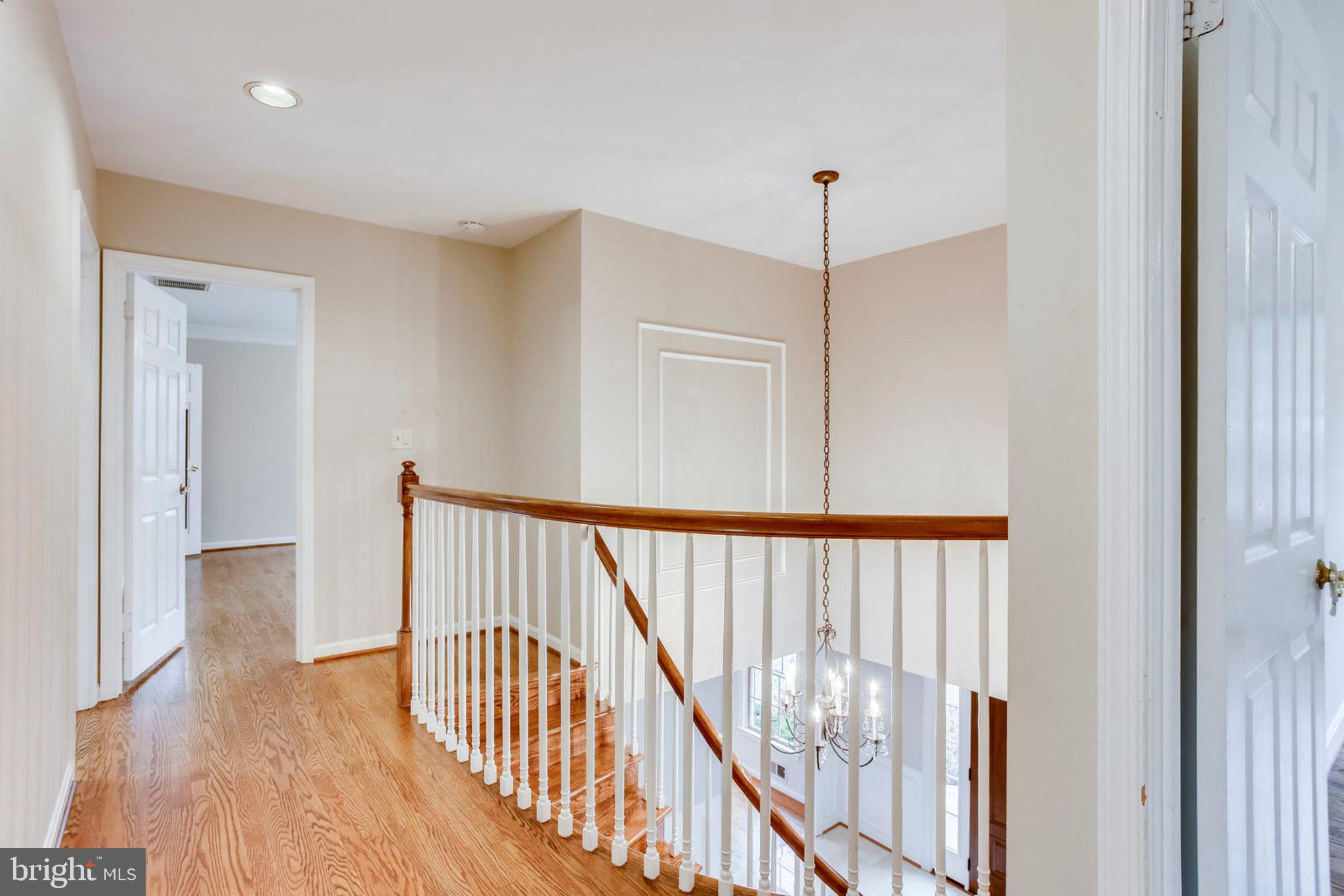 413 Seneca Road Great Falls, VA 22066 - Photo 15 of 45 Upper Level Landing