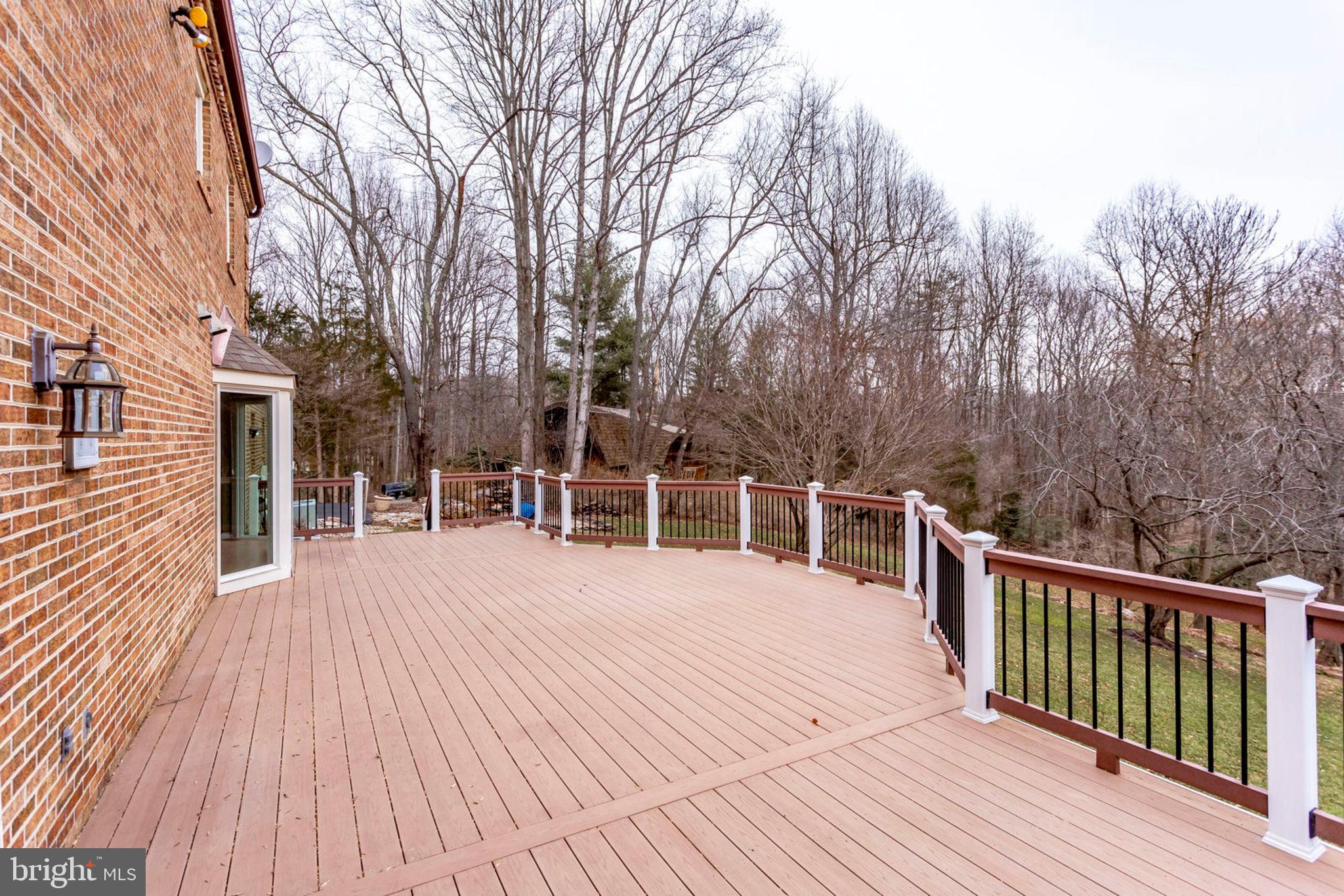 413 Seneca Road Great Falls, VA 22066 - Photo 28 of 45 Gallery Image 28