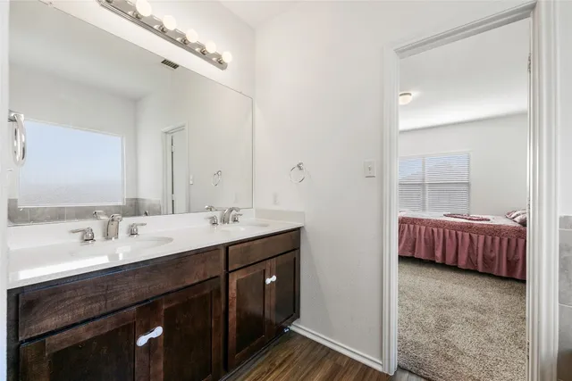 $365,000 | 132 Joe Kidd Lane, Unit 132, Jarrell, TX 76537