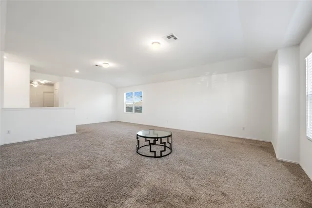 $365,000 | 132 Joe Kidd Lane, Unit 132, Jarrell, TX 76537