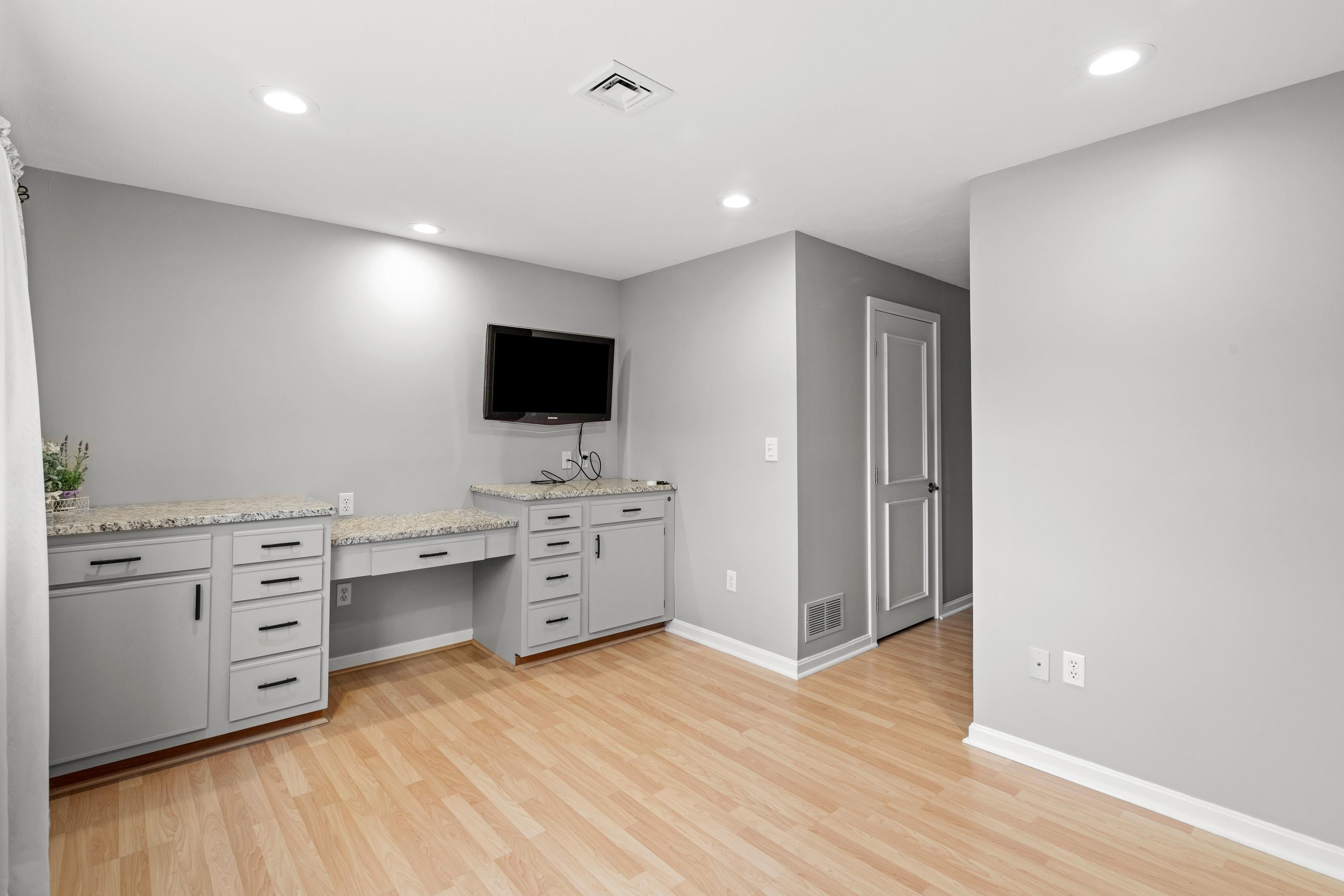 84 Branch Turnpike, Unit 38 Concord, NH 03301 - Photo 25 of 38