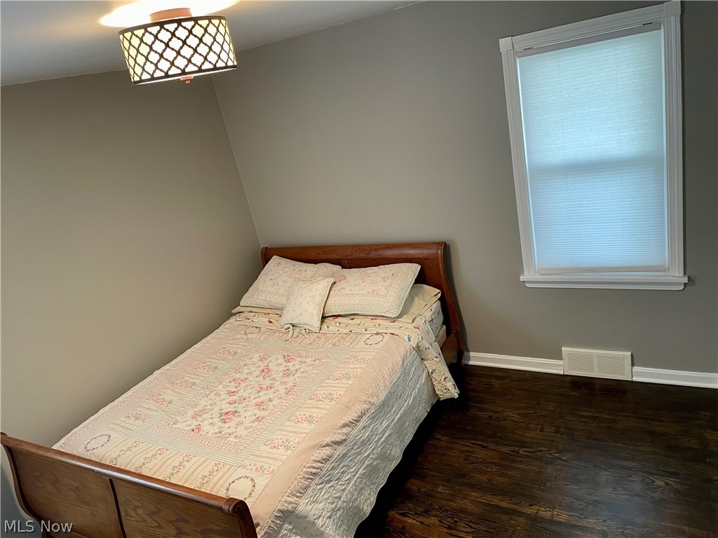 1772 Edgefield Road Lyndhurst, OH 44124 - Photo 24 of 34 Gallery Image 24