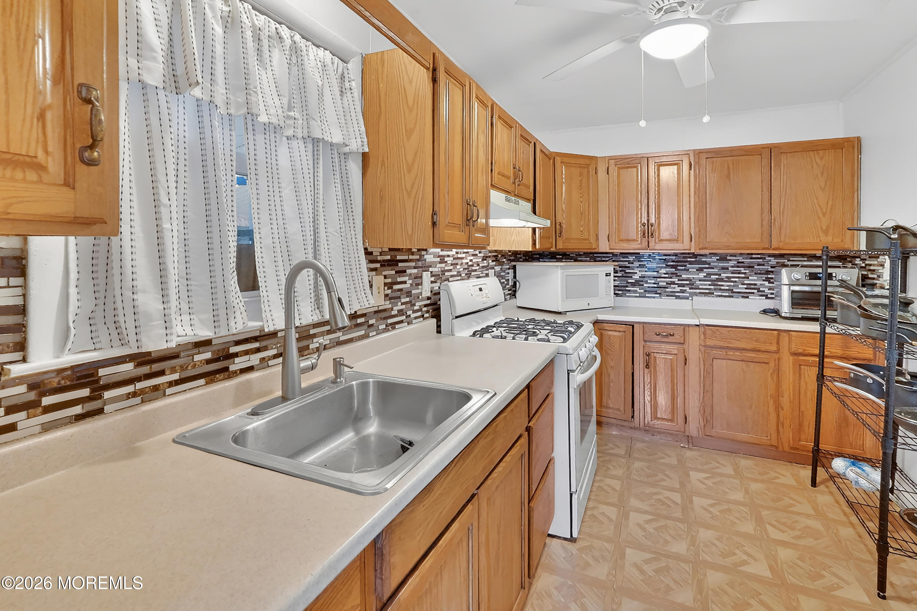 608 Wayside Road Neptune Township, NJ 07753 - Photo 18 of 30 Kitchen