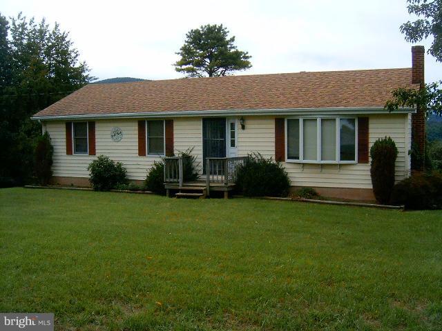 8 Granny Smith Road Linden, VA 22642 - Photo 7 of 7 Exterior (Front)