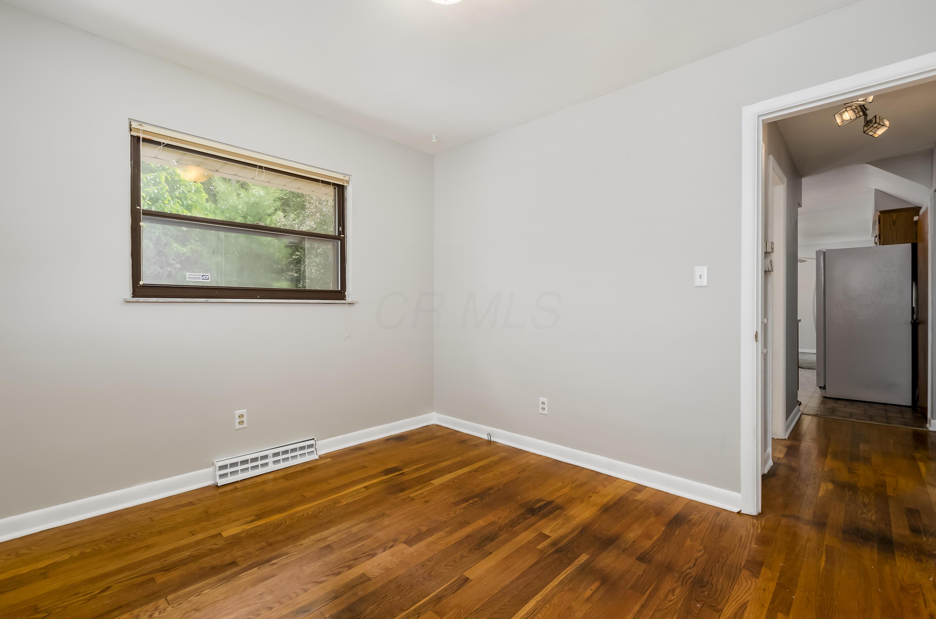 1392 Bryson Road Columbus, OH 43224 - Photo 17 of 46 Gallery Image 17