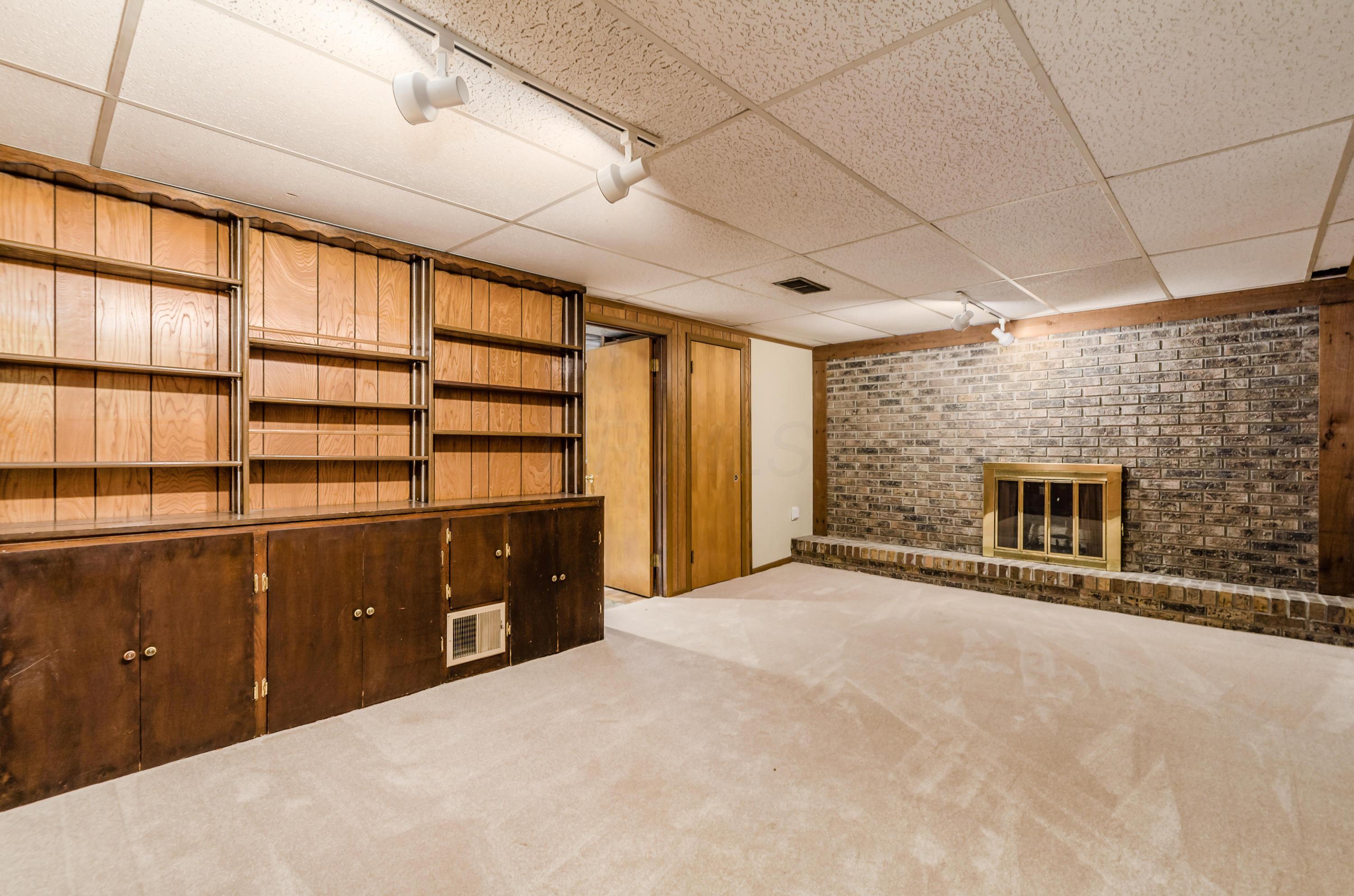 1392 Bryson Road Columbus, OH 43224 - Photo 32 of 46 Gallery Image 32