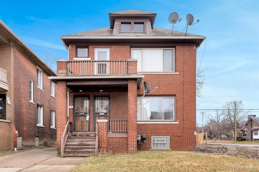 5135 Ridgewood Street Detroit, MI 48204 - Photo 1 of 21