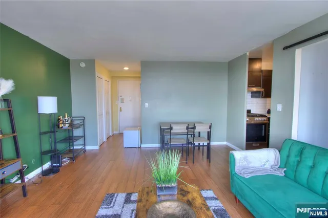 $199,000 | 14 John F. Kennedy Boulevard, Bayonne, NJ 07002