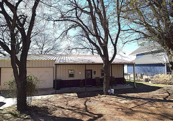 $435,000 | 256 Sailfish Drive, Mabank, TX 75156