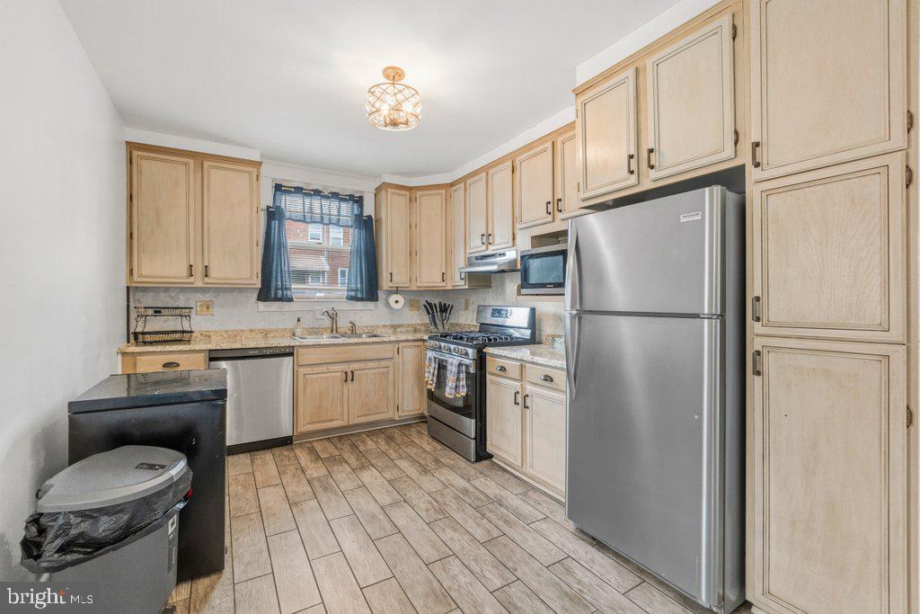 4117 Granite Road Baltimore, MD 21206 - Photo 10 of 38 Charming kitchen with modern finishes.