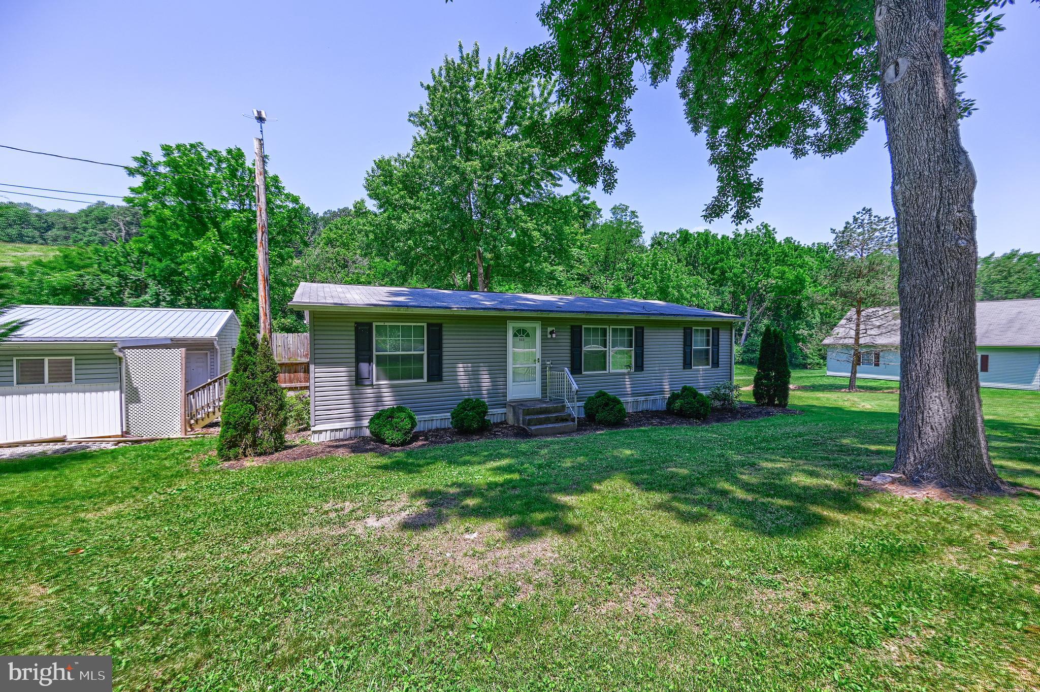 960 Green Springs Road Hanover, PA 17331 - Photo 2 of 32 Gallery Image 2