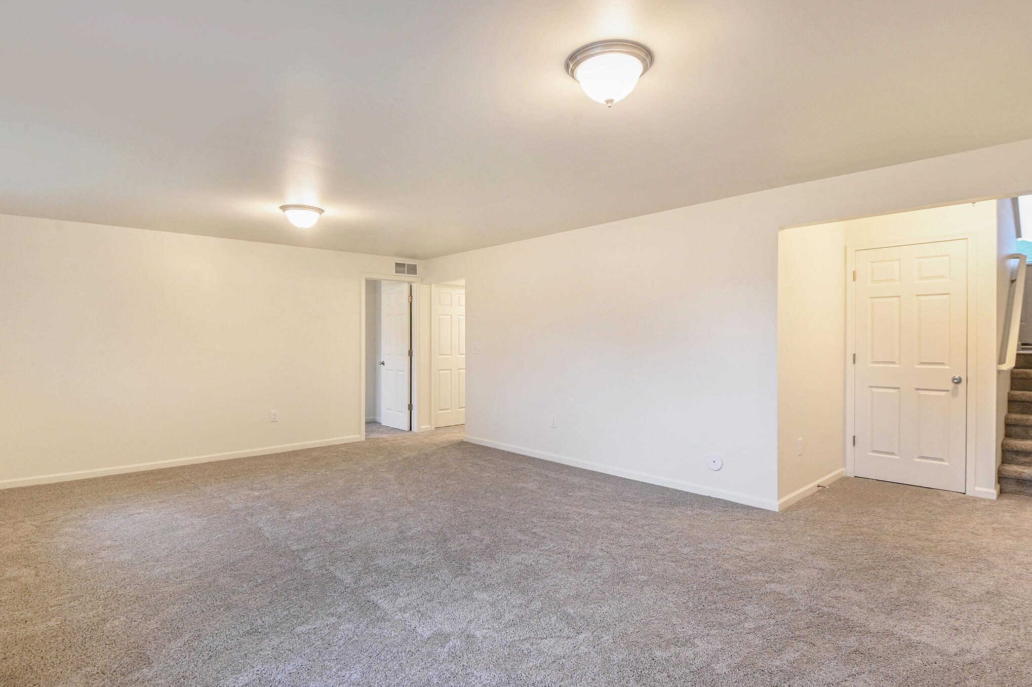1194 Auburn Road Hastings, MI 49058 - Photo 18 of 27 TRG093-i2190-Rec Room1