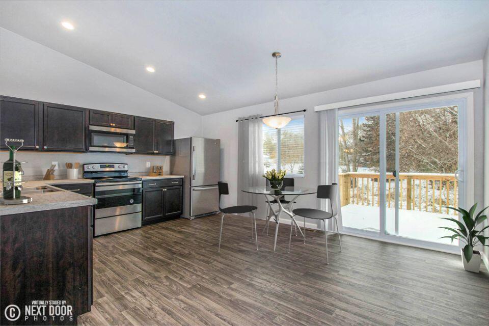 1194 Auburn Road Hastings, MI 49058 - Photo 4 of 27 och