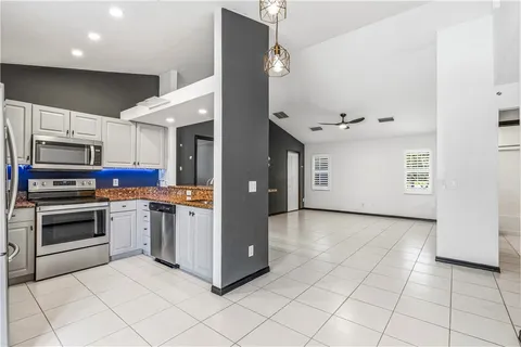 $375,000 | 2246 86th Court, Vero Beach, FL 32966