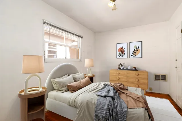 $1,200,000 | 703 Ozone Street, Santa Monica, CA 90405