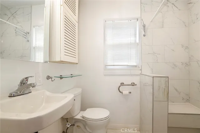 $1,200,000 | 703 Ozone Street, Santa Monica, CA 90405