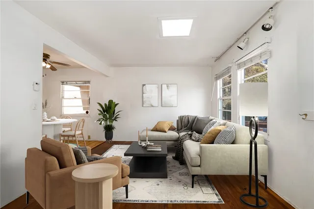 $1,200,000 | 703 Ozone Street, Santa Monica, CA 90405