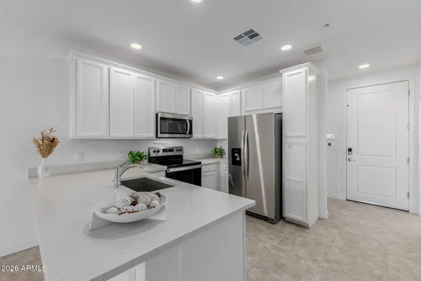 $350,000 | 2511 West Queen Creek Road, Unit 279, Chandler, AZ 85248