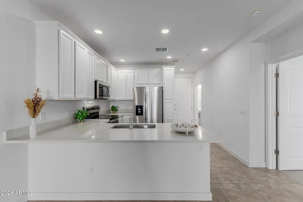 $350,000 | 2511 West Queen Creek Road, Unit 279, Chandler, AZ 85248