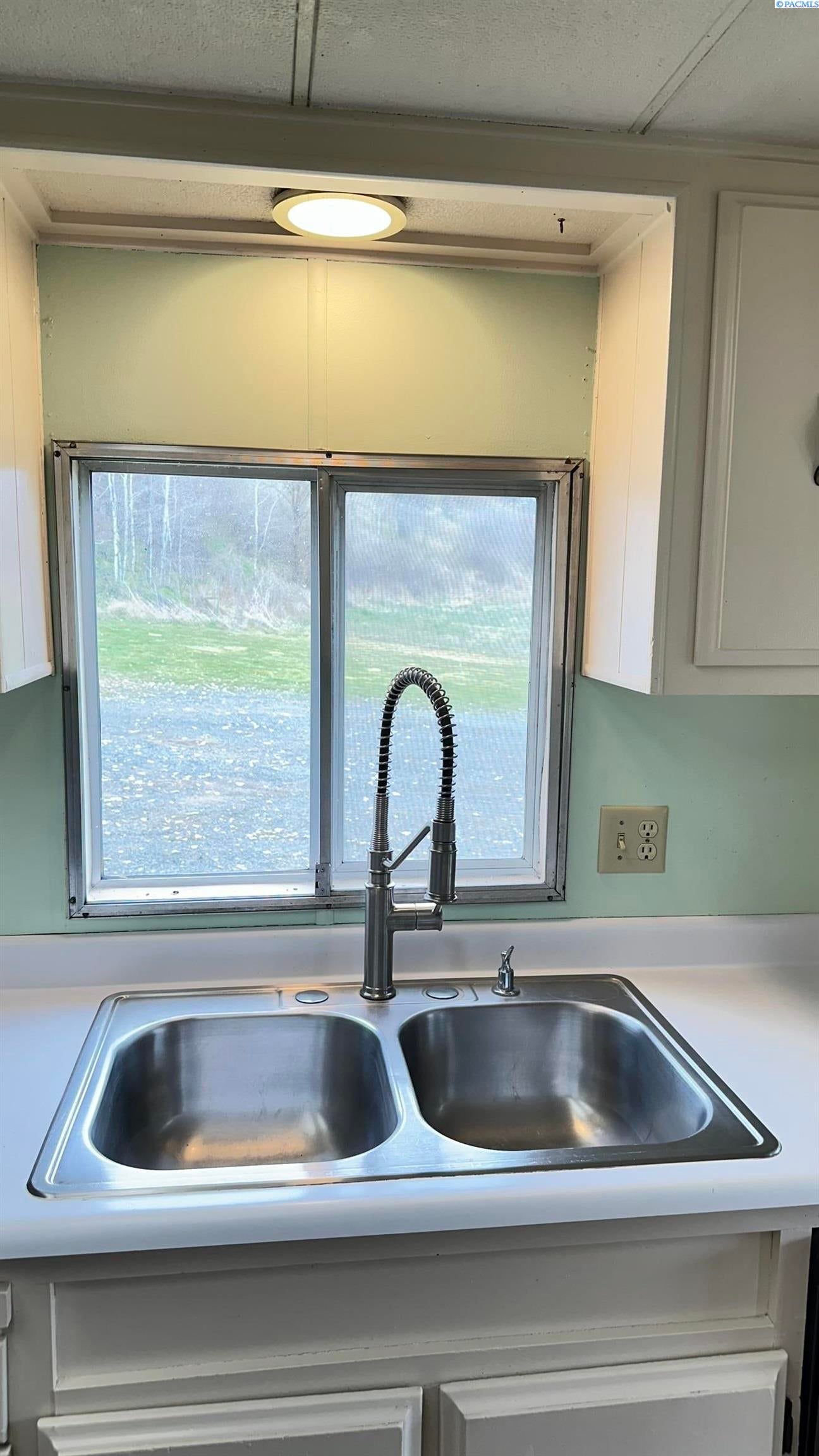 301 Klemgard Road Pullman, WA 99163 - Photo 9 of 48 Gallery Image 9
