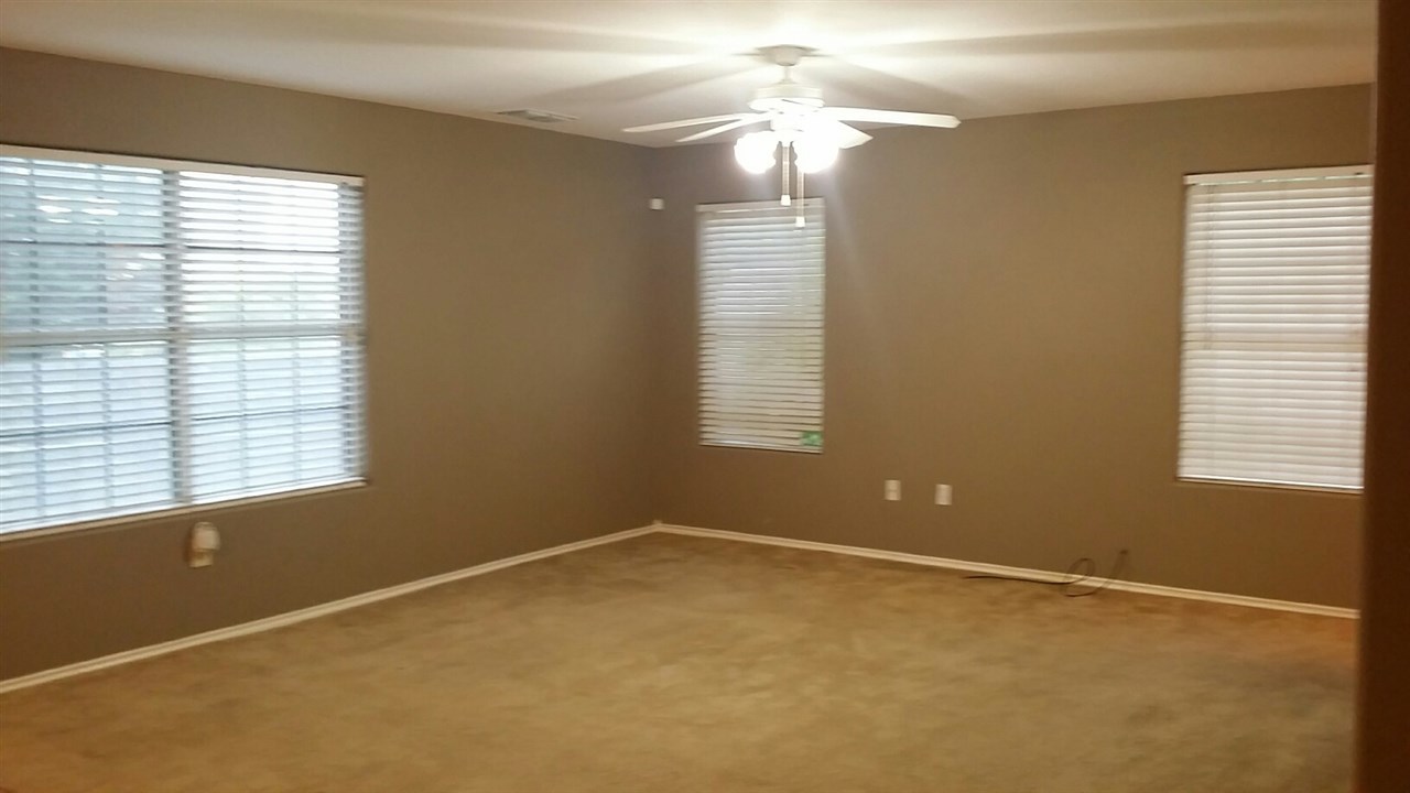 2018 Lima Loop Laredo, TX 78045 - Photo 5 of 9 Gallery Image 5