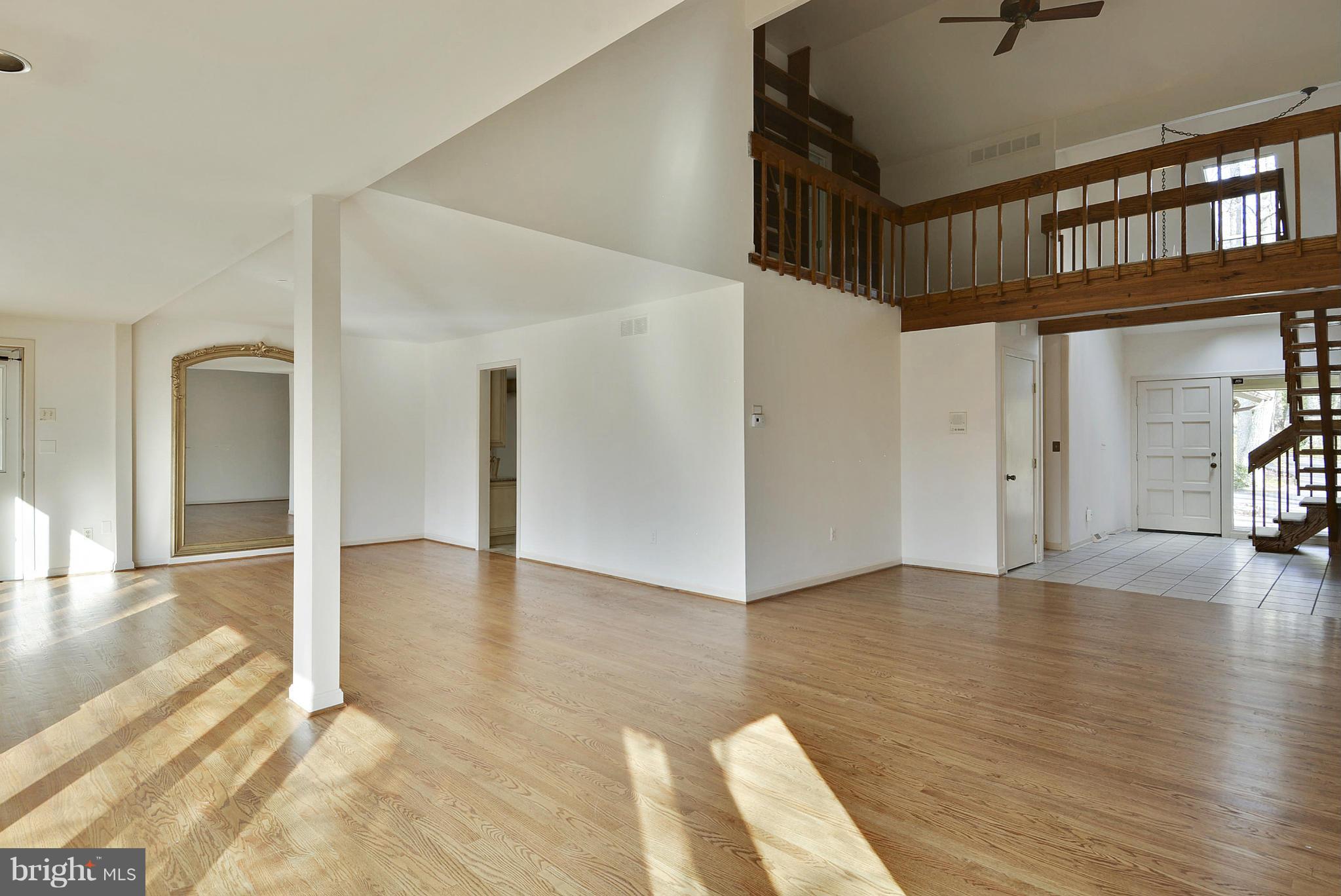 3481 Ranger Road Davidsonville, MD 21035 - Photo 8 of 30 Living Room