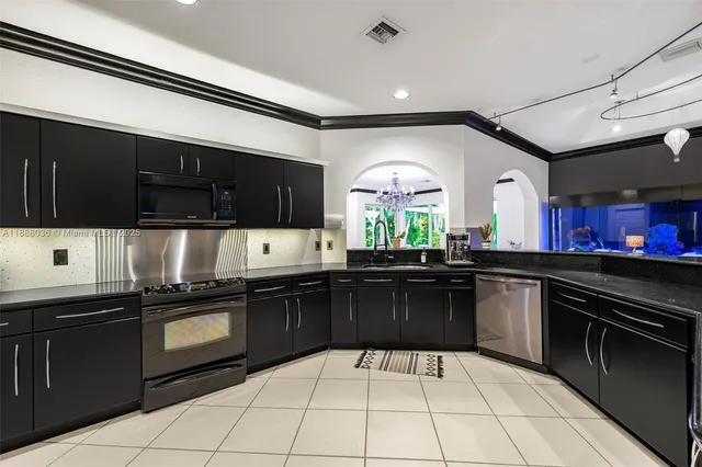 $1,474,000 | 12555 Southwest 34th Place, Davie, FL 33330