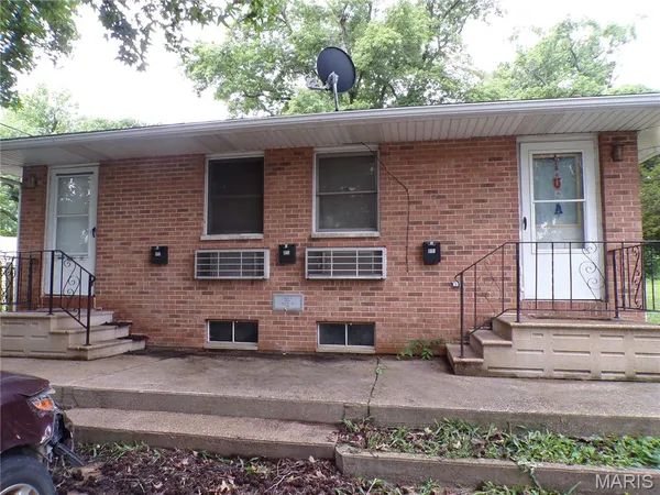 $118,900 | 105 South Washington Street, Sparta, IL 62286