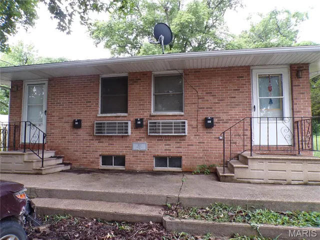 $118,900 | 105 South Washington Street, Sparta, IL 62286