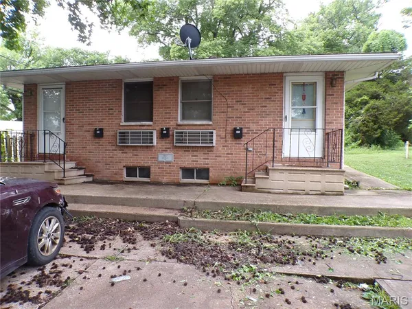 $118,900 | 105 South Washington Street, Sparta, IL 62286